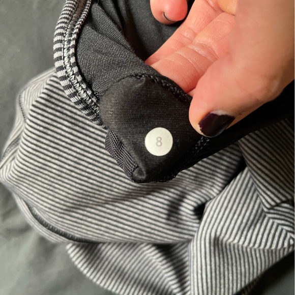 Lululemon Power Y Tank, Size 8 - Picture 3 of 3